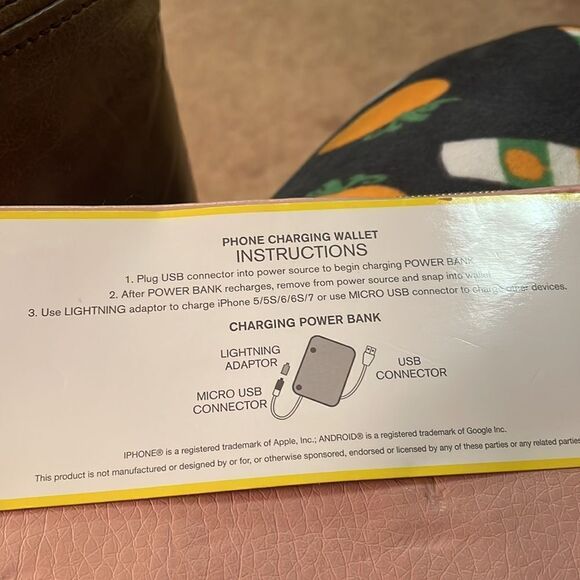 Liz Claiborne charging wallet - NWT - Picture 4 of 4